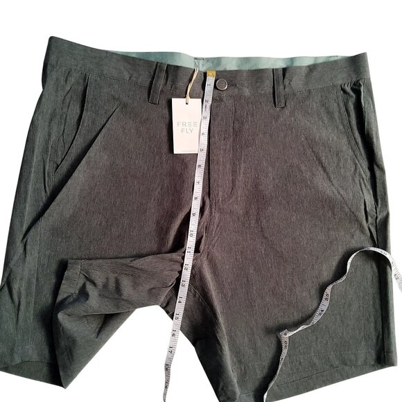 Free Fly Mens Stretch Shorts  Functional Side And Back Pockets Size 38 Gray - Picture 3 of 6